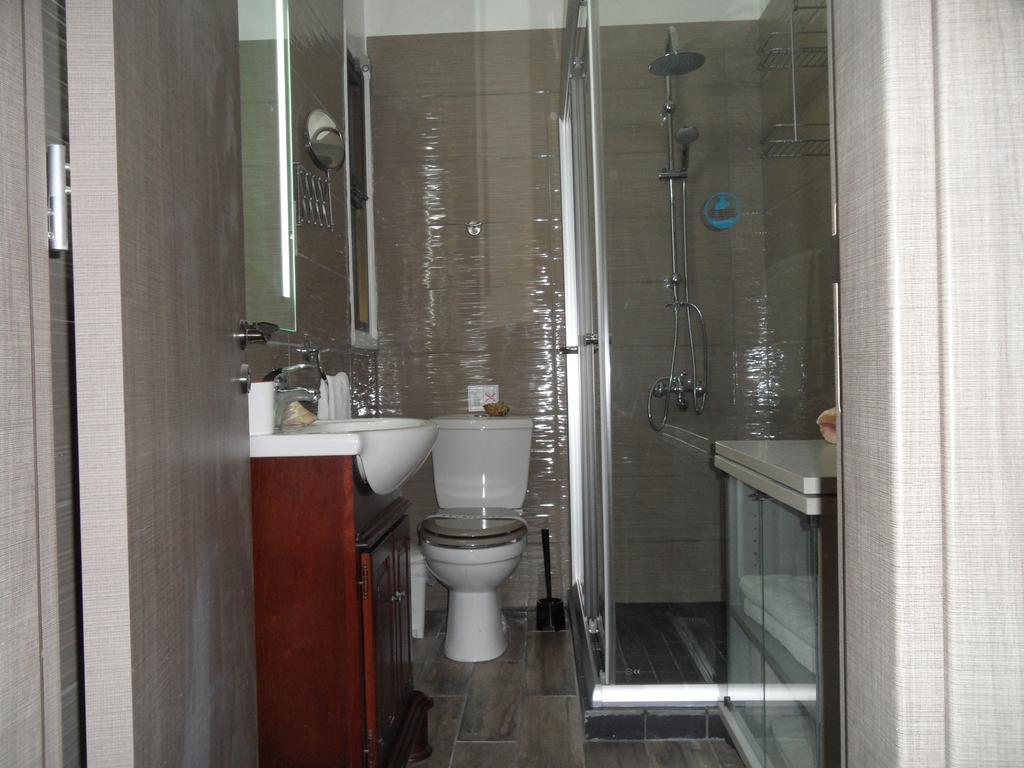 Sunshine Apts, Two Bedroom , Free Internet, No 3 Ayia Napa Esterno foto