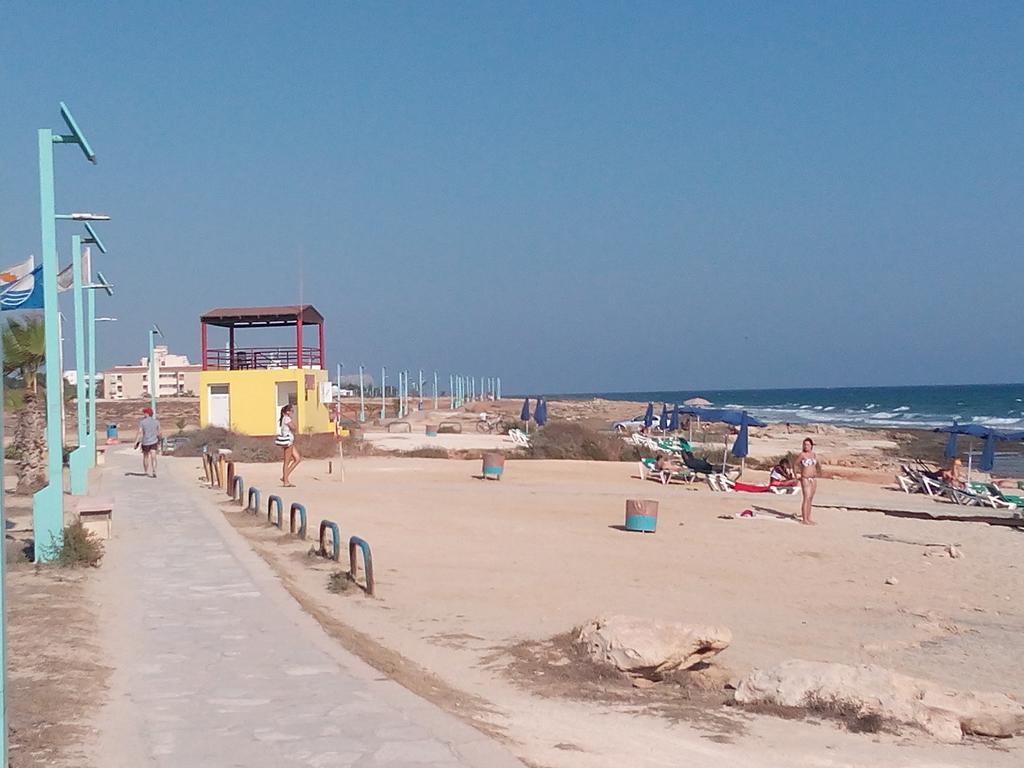 Sunshine Apts, Two Bedroom , Free Internet, No 3 Ayia Napa Esterno foto