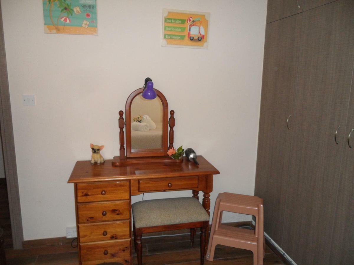 Sunshine Apts, Two Bedroom , Free Internet, No 3 Ayia Napa Esterno foto
