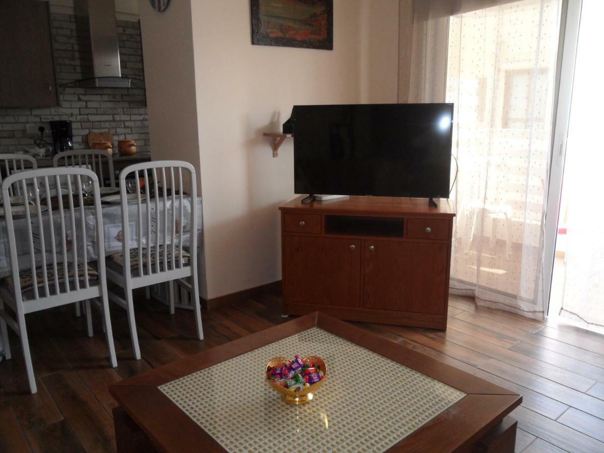 Sunshine Apts, Two Bedroom , Free Internet, No 3 Ayia Napa Esterno foto
